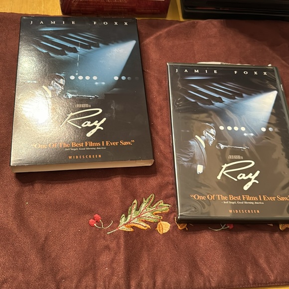 * RAY Jamie Fox - Picture 3 of 4